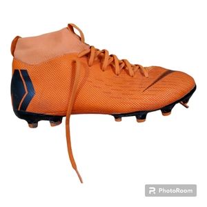 Preowned Nike Men's Superfly 6 Pro FG Firm-Ground Soccer Cleats US 5.5 Orange